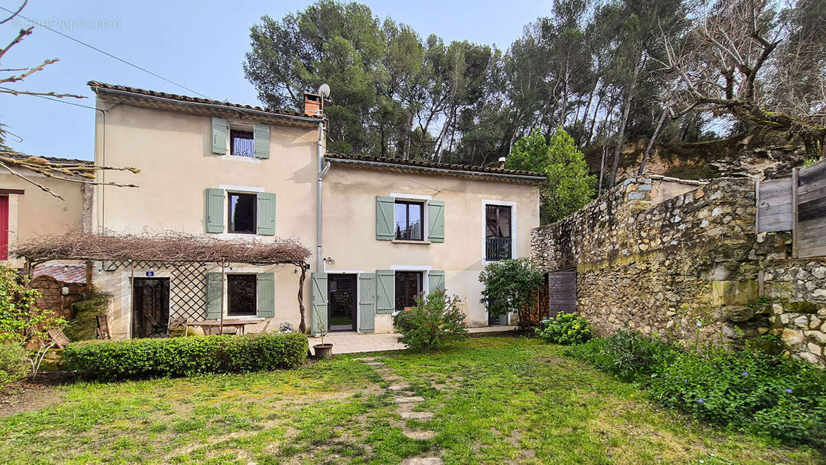 Maison à BARBENTANE
