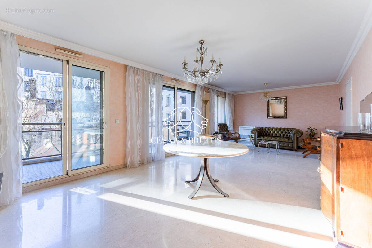 Appartement à LYON-3E