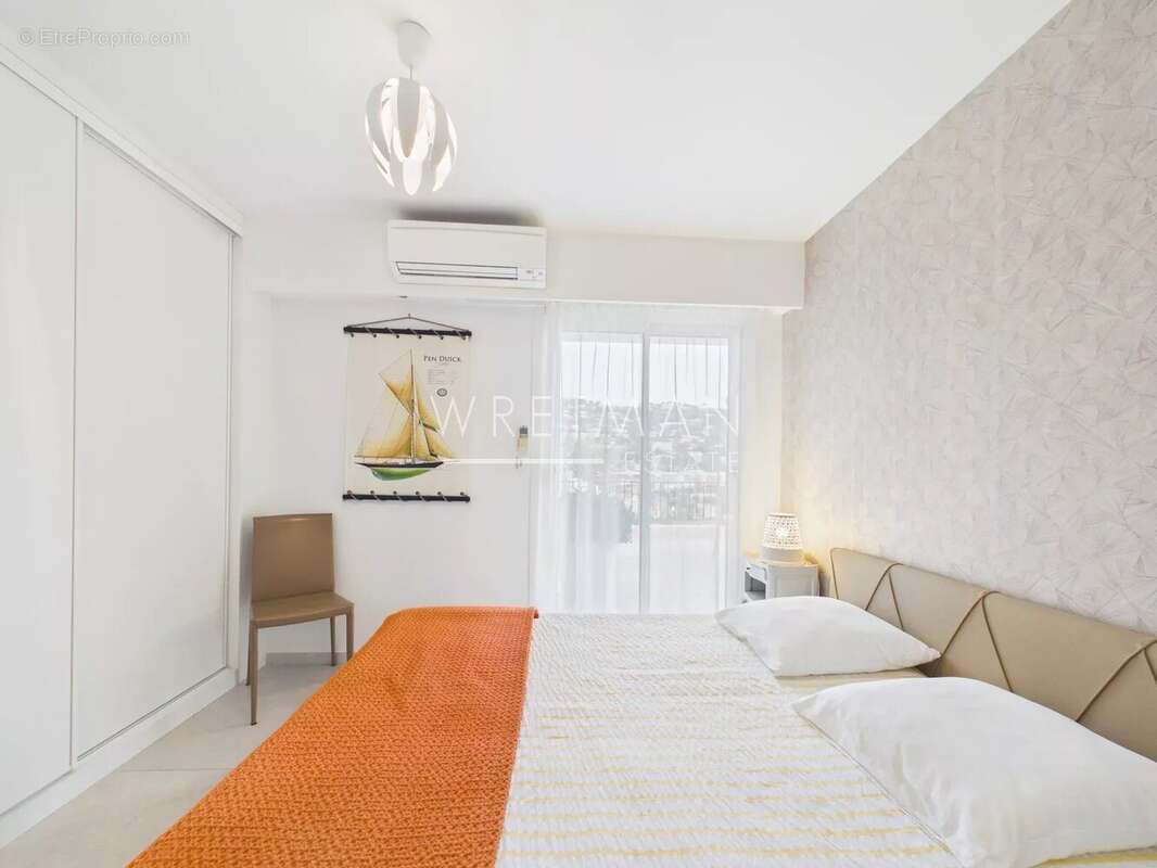 Appartement à LE CANNET