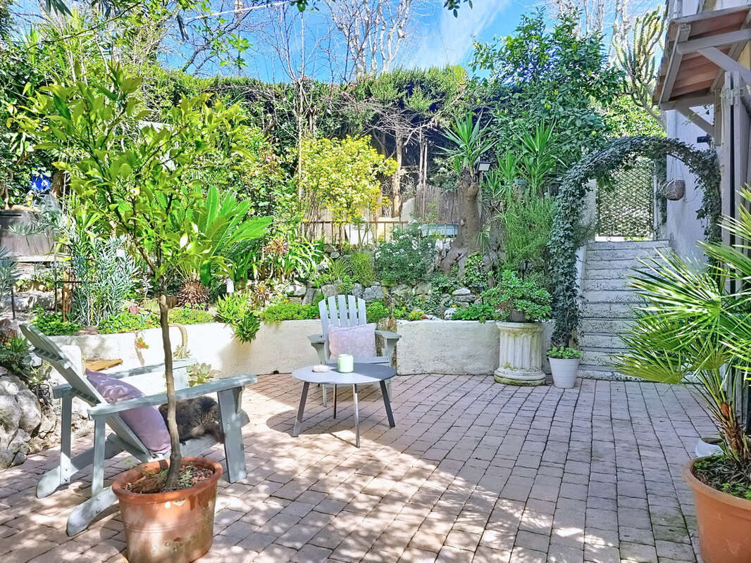 Maison à LA COLLE-SUR-LOUP