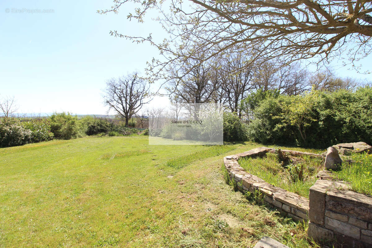 Maison type 6 de 142 m2 avec terrain de 986 m2 - photo 18