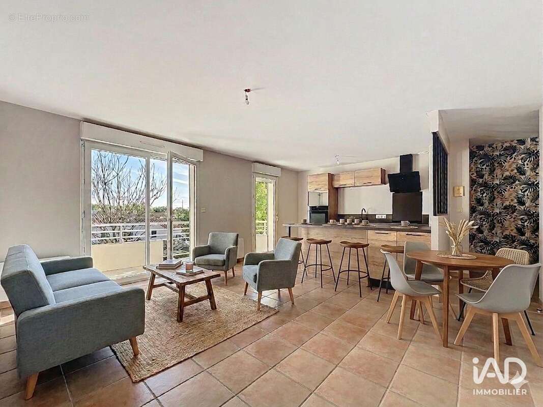 Photo 2 - Appartement à CLAVETTE