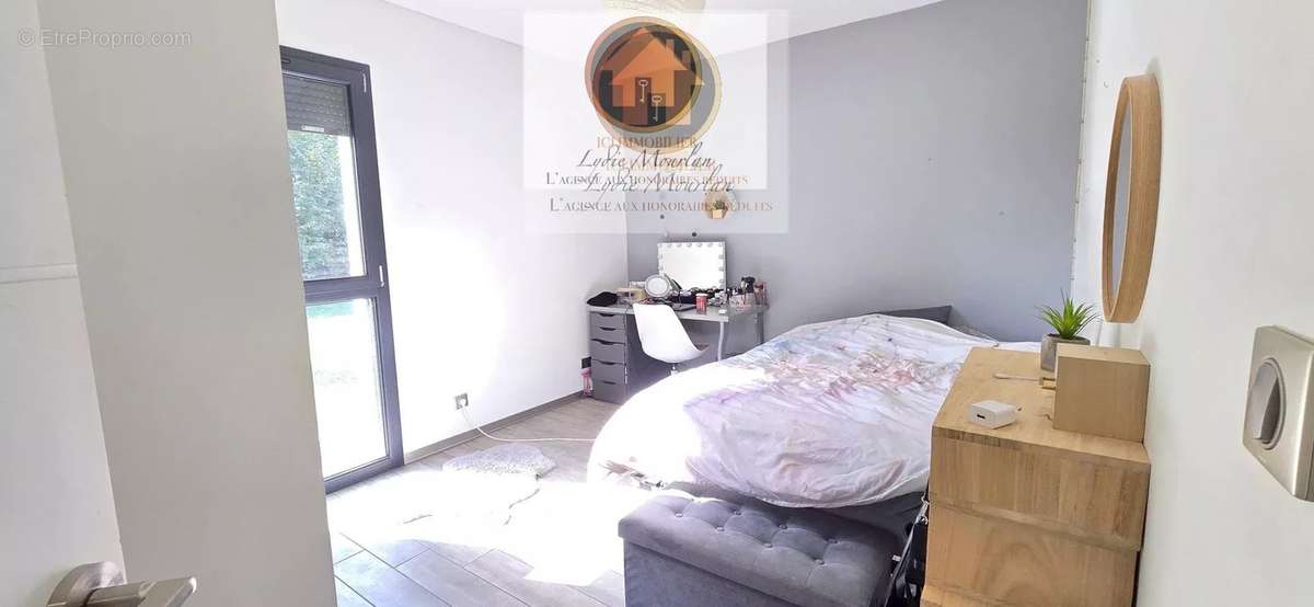 Maison à POEY-DE-LESCAR