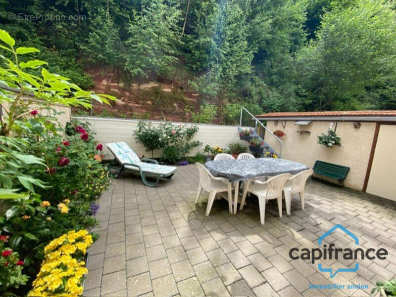 Maison à HOMBOURG-HAUT