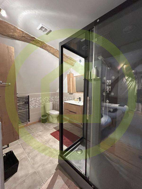 Appartement à REBAIS