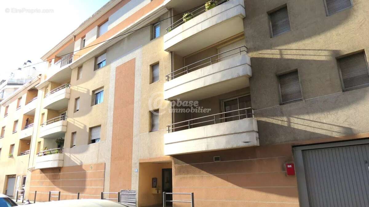 Appartement à MARSEILLE-10E