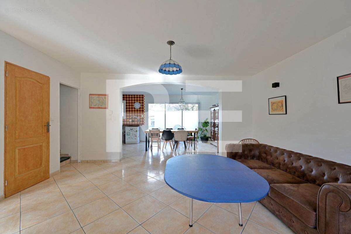 Maison à SAINT-GENIES-DE-MALGOIRES