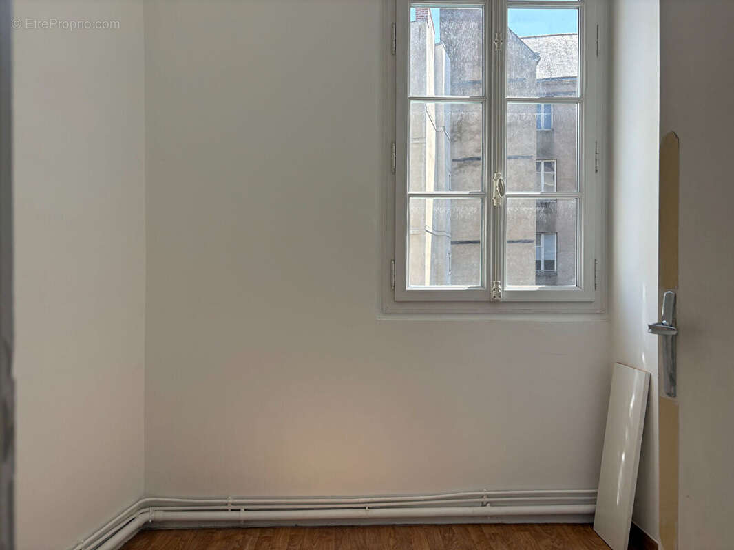 Appartement T1bis traversant de 24 m²  avec mezzanine de  4.90 m² libre de tout occupant - photo 5