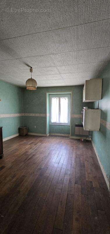 Immeuble à vendre 7 pièces CHATEAUPONSAC (87) - photo 17
