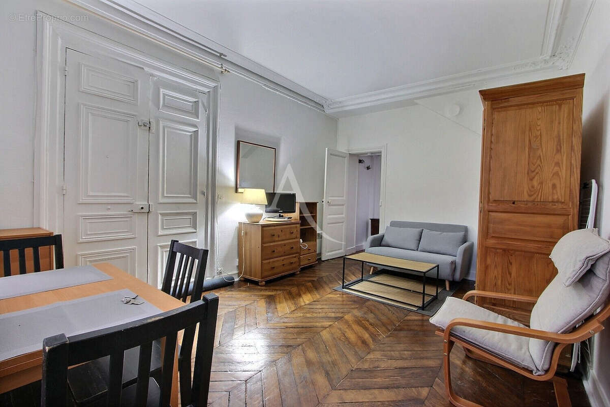 Appartement à LEVALLOIS-PERRET