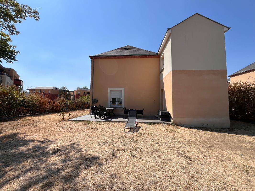 Maison À Vendre à 5 minutes d'Orléans centre - photo 14