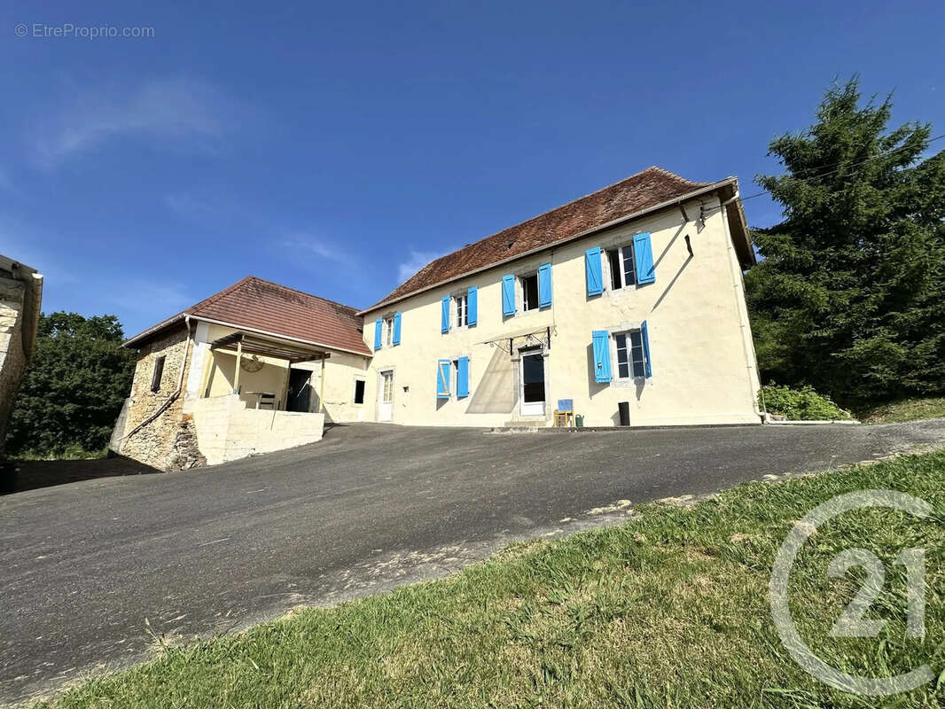 Maison à SALIES-DE-BEARN