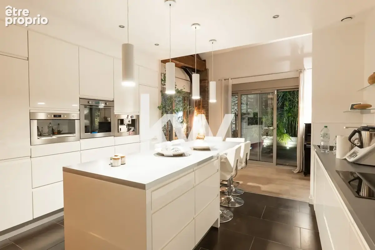 Maison 8 pièces 270 m² à vendre à Saint-Etienne (42000) - photo 5