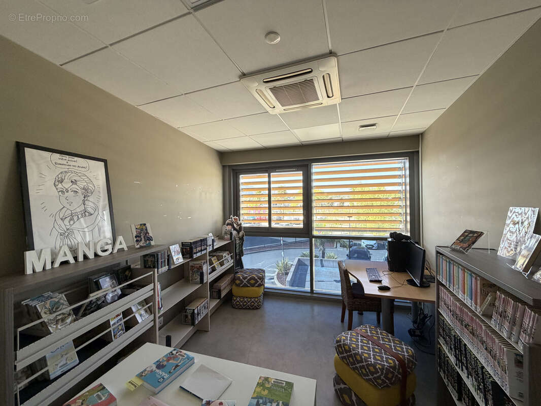 Autre à ROQUEBRUNE-SUR-ARGENS