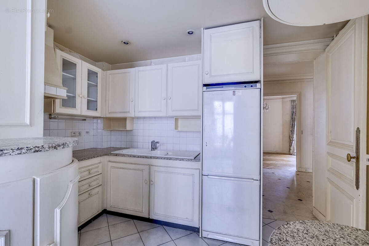 Appartement à PARIS-10E