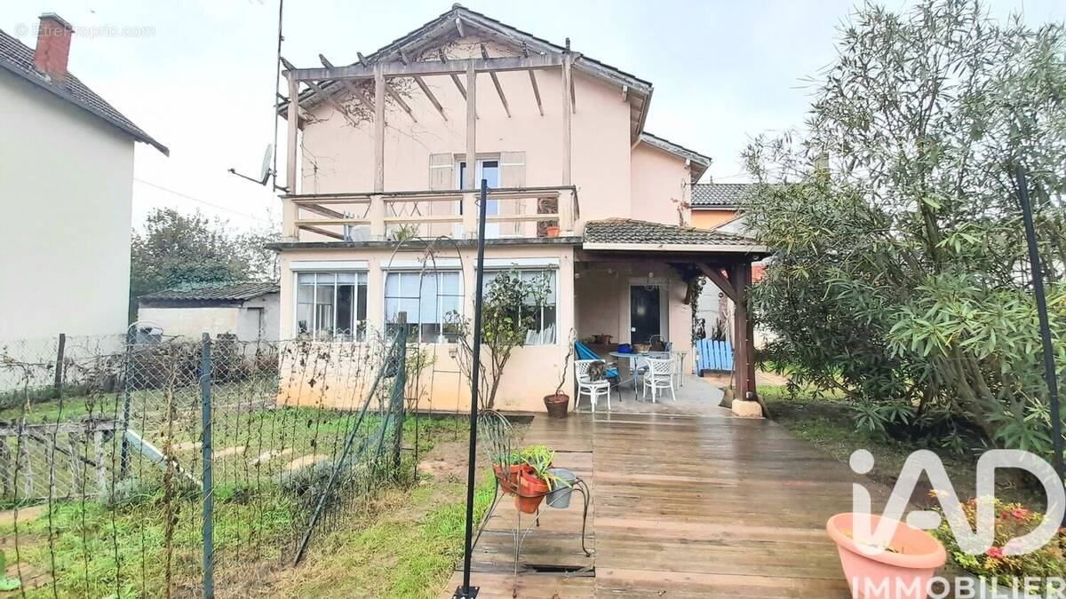 Photo 1 - Commerce à VILLENEUVE-SUR-LOT