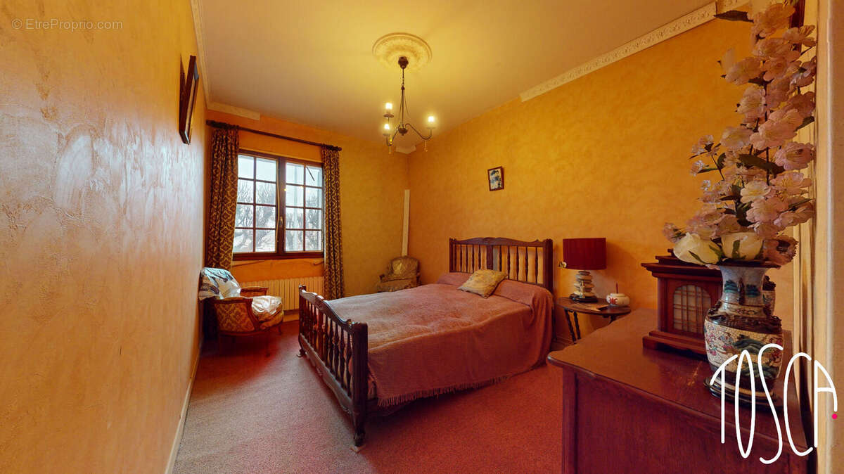 Maison à CHOISY-LE-ROI