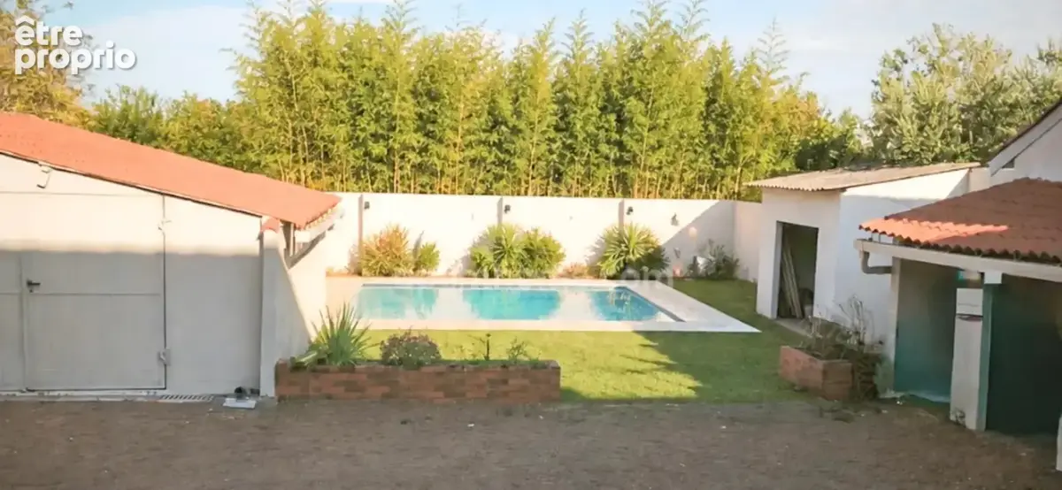 Maison de caractère 1930 rénovée – 120 m² – 4 chambres – Jardin, terrasse & garage – Cholet - photo 19