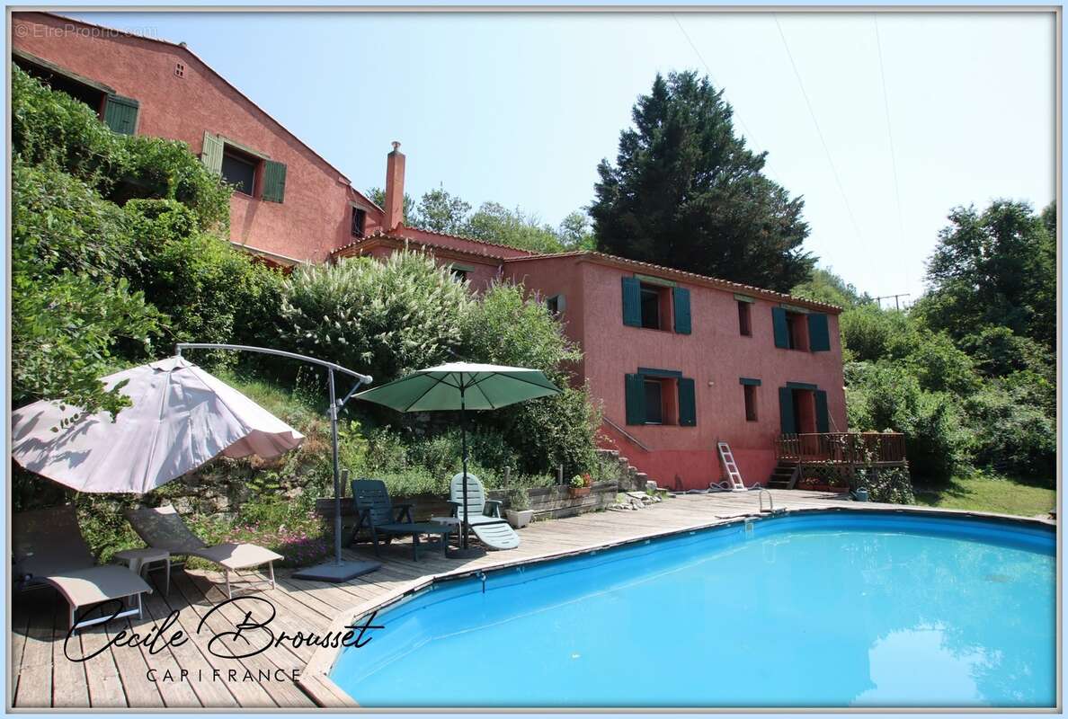 Propriete à vendre 10 pièces SAINT LAURENT DE CERDANS (66) - photo 13