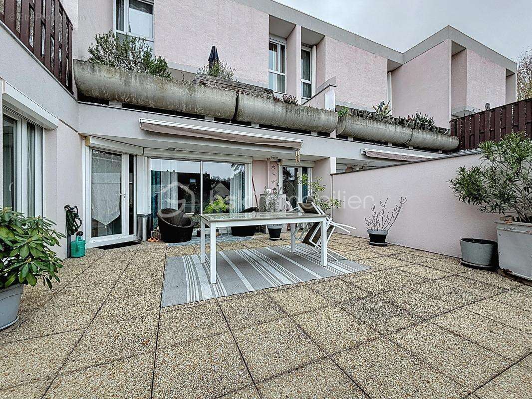 Appartement à TAVERNY