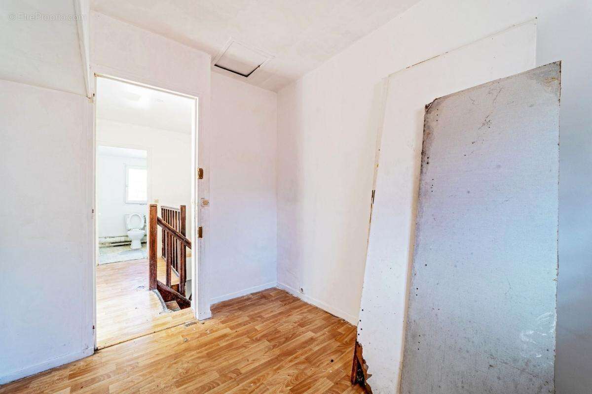 Appartement à VILLENEUVE-SAINT-GEORGES