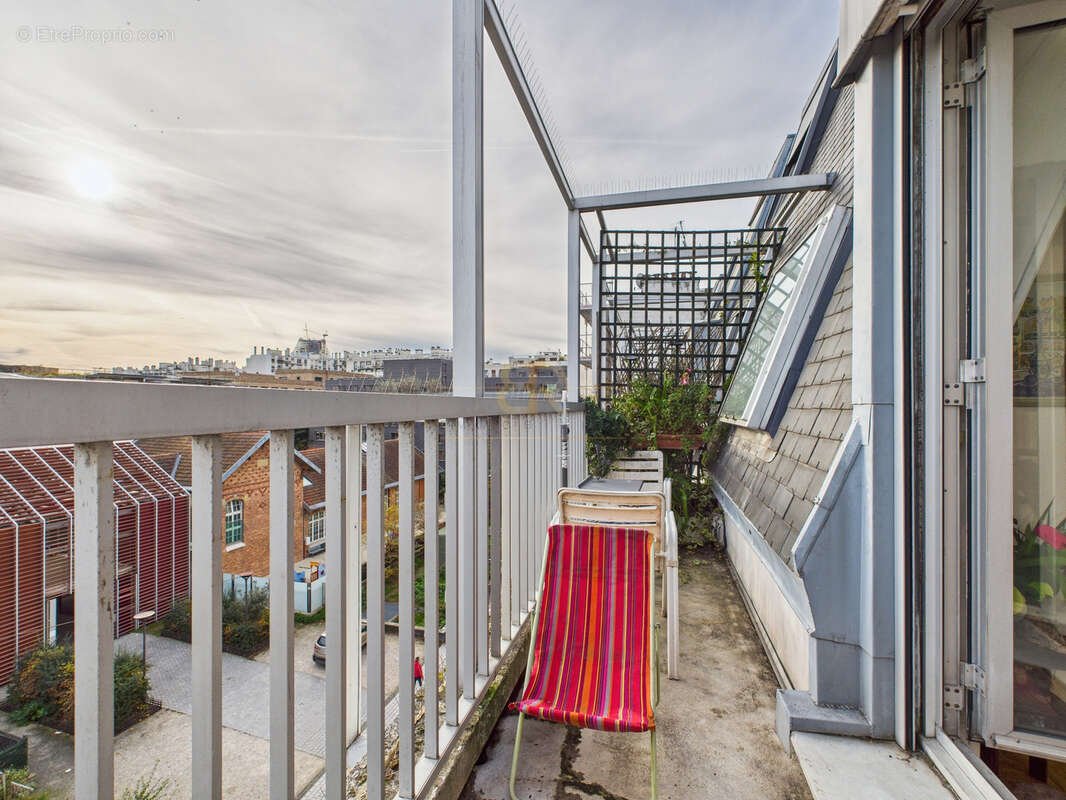 Appartement à PARIS-15E