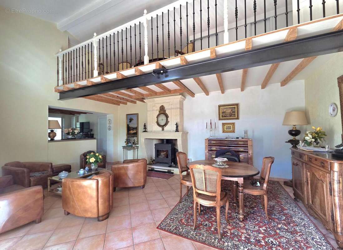 Photo 2 - Maison à BERSON