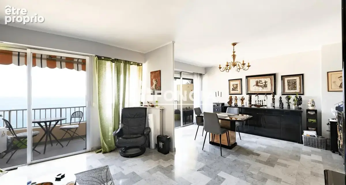 MENTON – GARAVAN  RARE OPPORTUNITÉ Appartement 2 Pièces Traversant, possibilité transformation en trois piéces Dernier Étage, Vu - photo 7