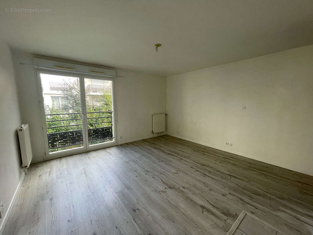 Appartement à POMPONNE