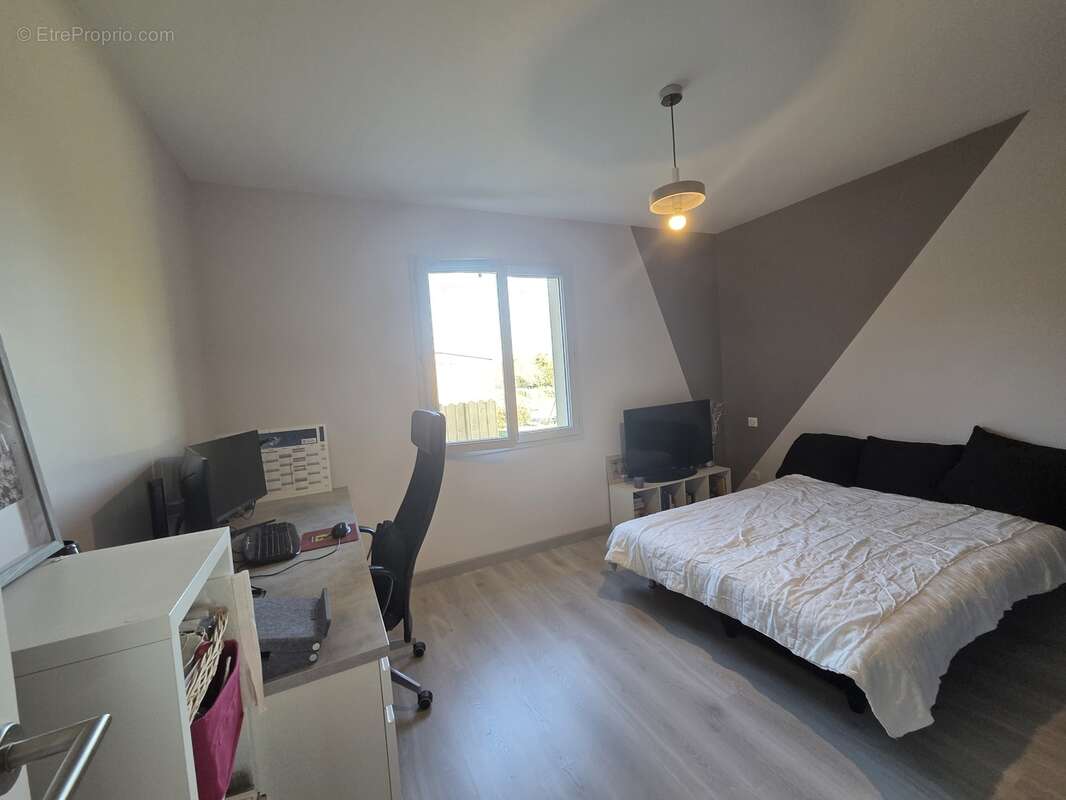 Maison à SAINT-SATURNIN