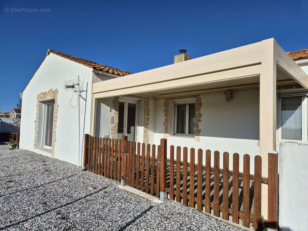 Maison à TALMONT-SAINT-HILAIRE