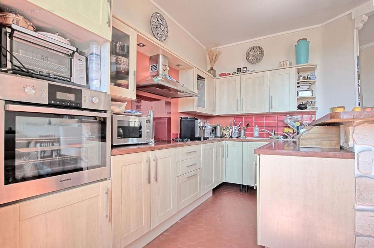 Appartement à LE CANNET