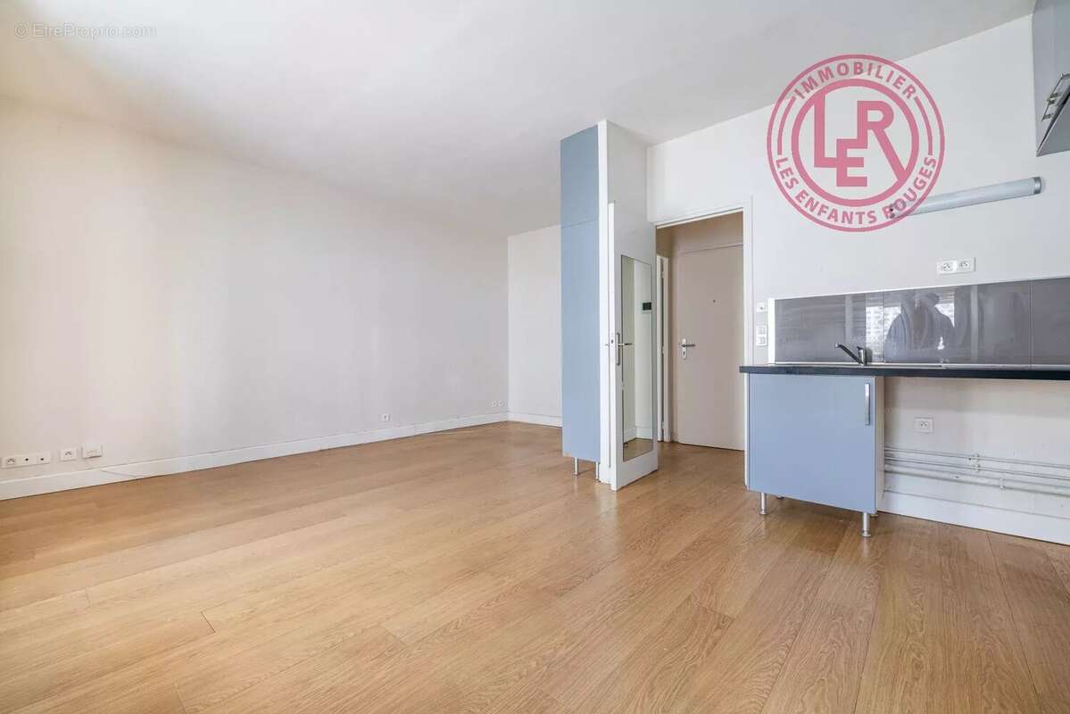 Appartement à PARIS-11E