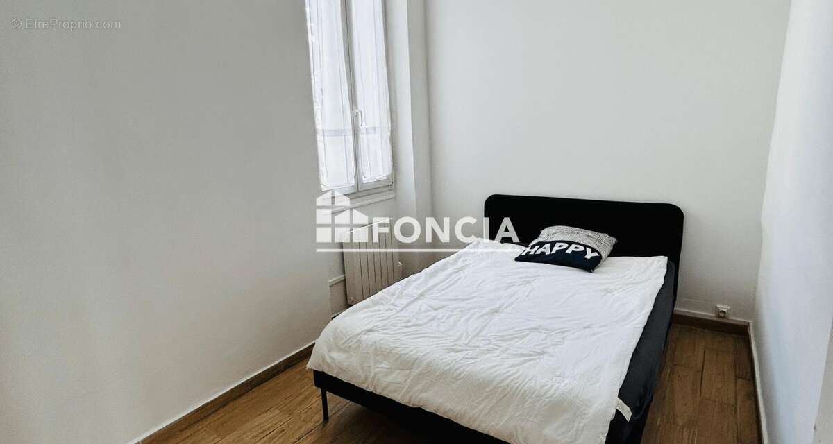 Appartement à MARSEILLE-8E