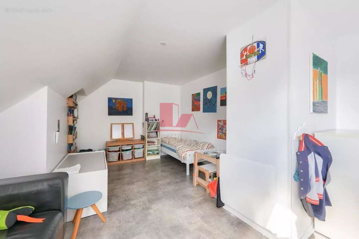 Appartement à ISSY-LES-MOULINEAUX