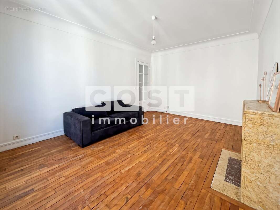 Appartement à ASNIERES-SUR-SEINE