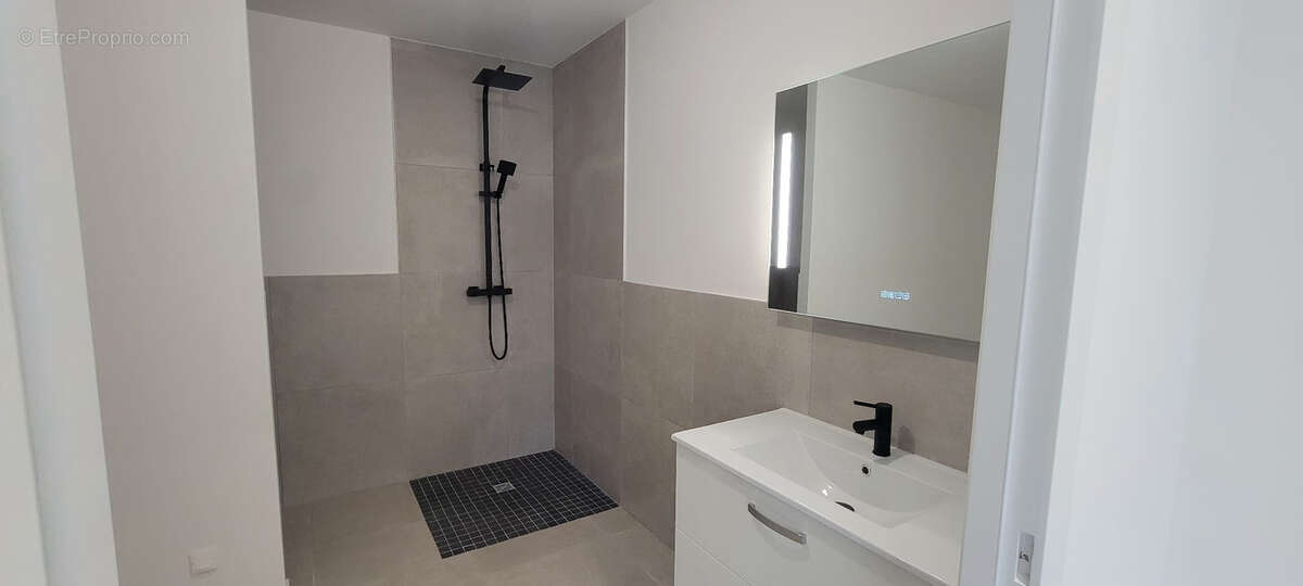 Maison à SAINT-MELAINE-SUR-AUBANCE