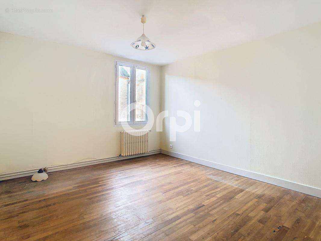 Maison à LA BACHELLERIE