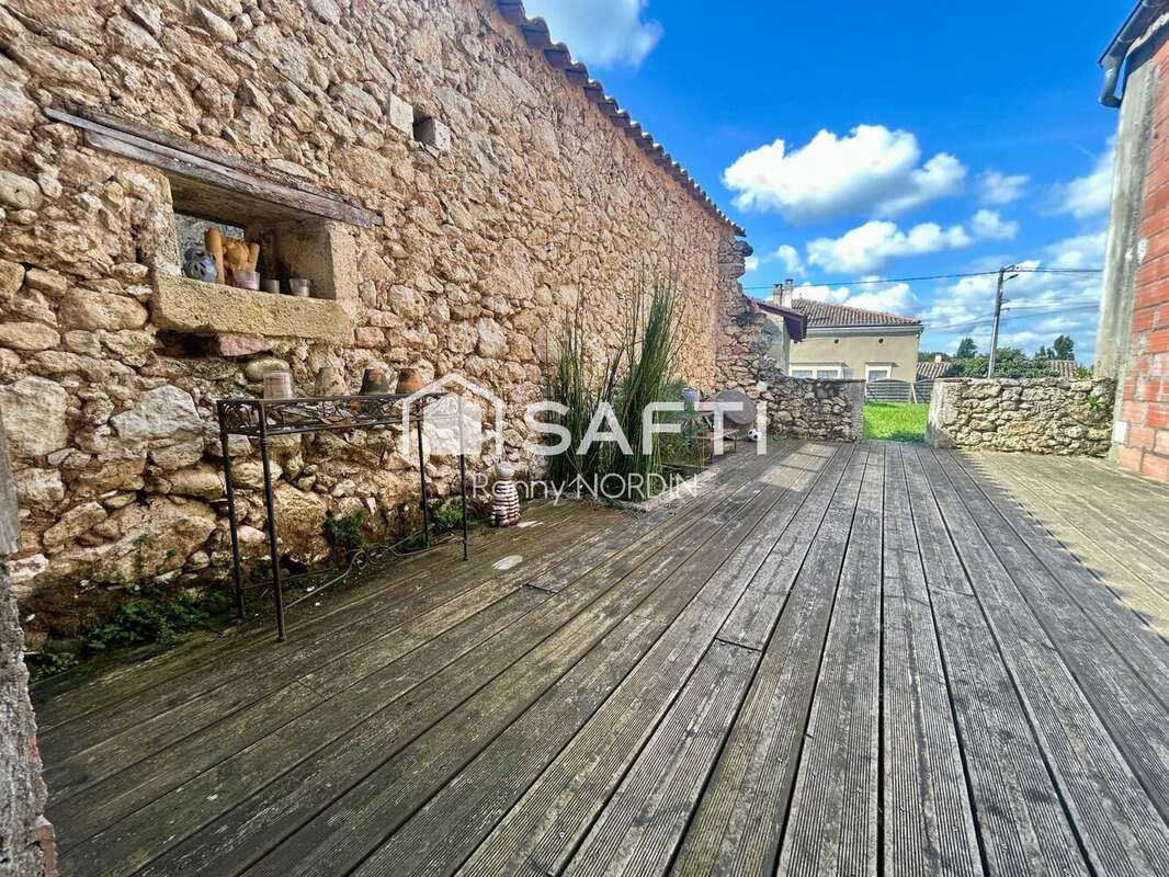 Photo 9 - Maison à PUJOLS