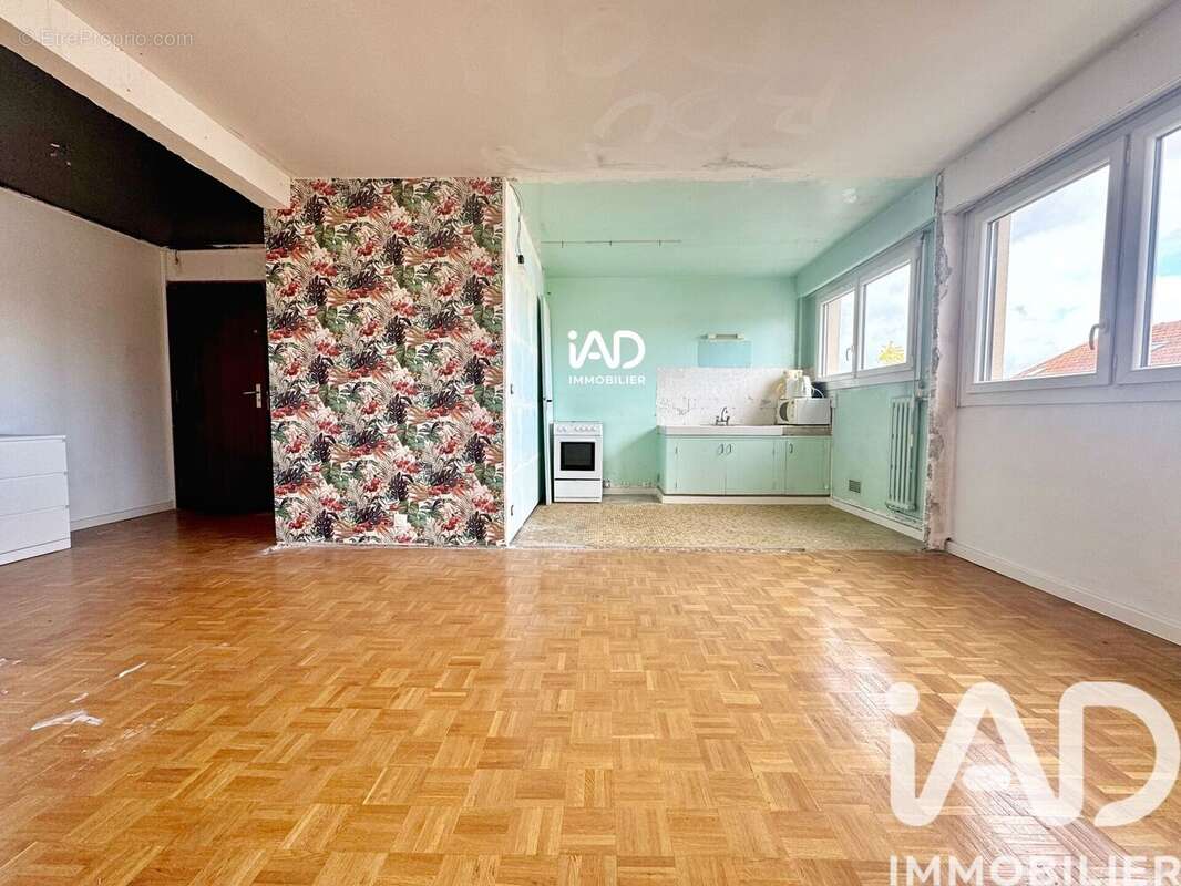 Photo 3 - Appartement à RUEIL-MALMAISON
