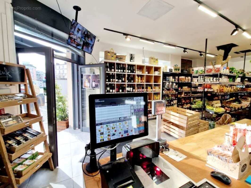 Commerce à SAINT-DENIS