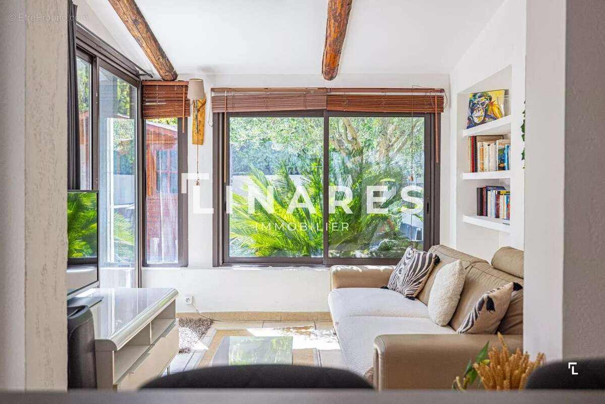 L'APAISANTE - Villa T4 de 121m² - Jardin de 186m² - Parking - 13011 LA VALENTINE - photo 4