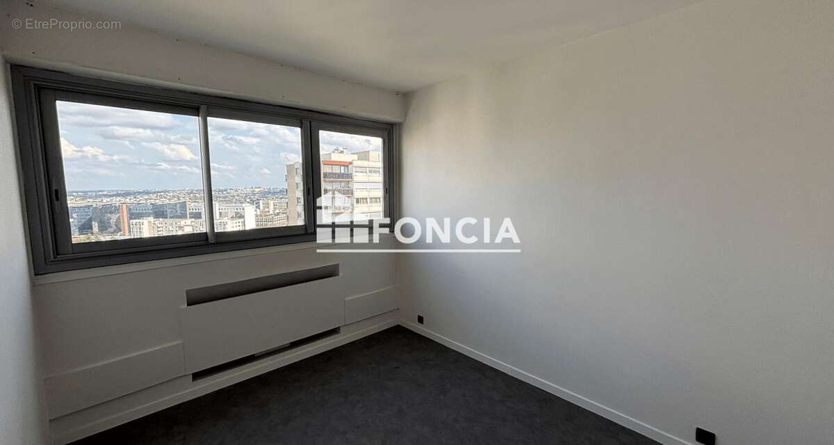 Appartement à FONTENAY-SOUS-BOIS