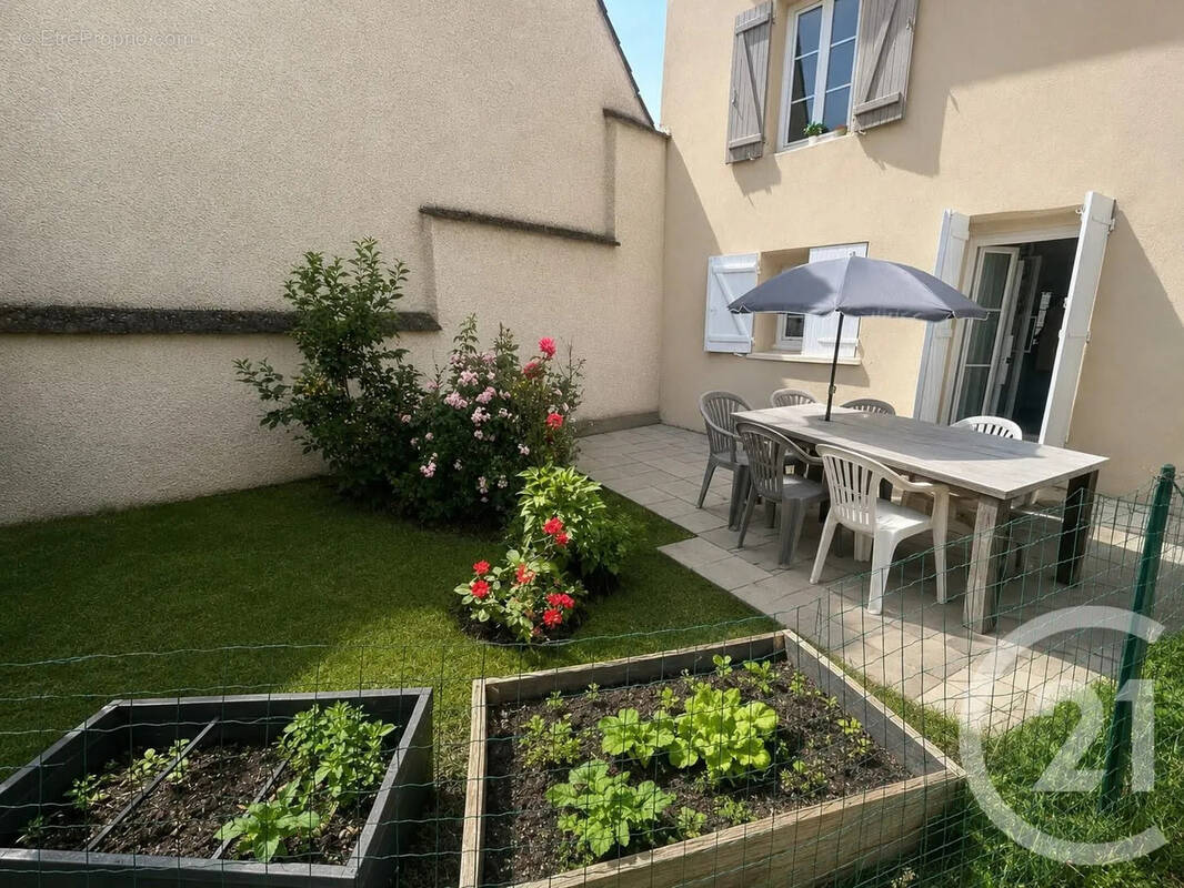 Appartement à VILLENEUVE-SOUS-DAMMARTIN