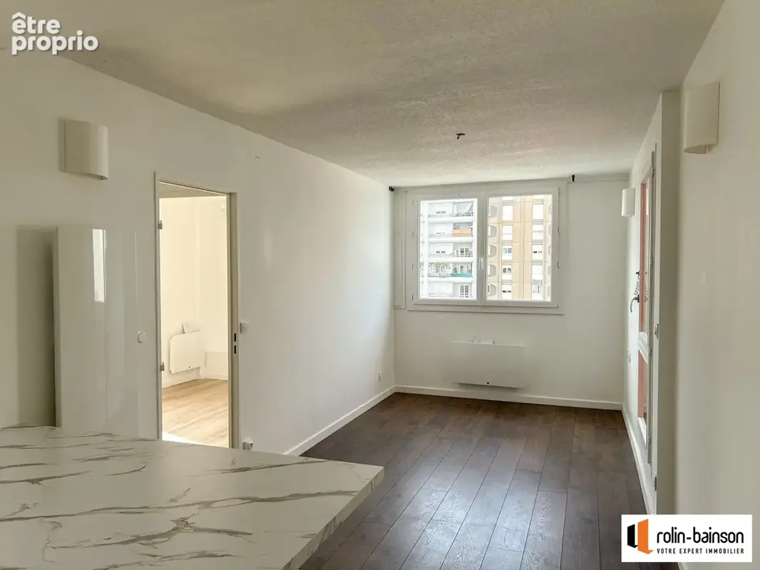 Appartement 2 pièces 38 m² à vendre à Villeurbanne (69100) - photo 4