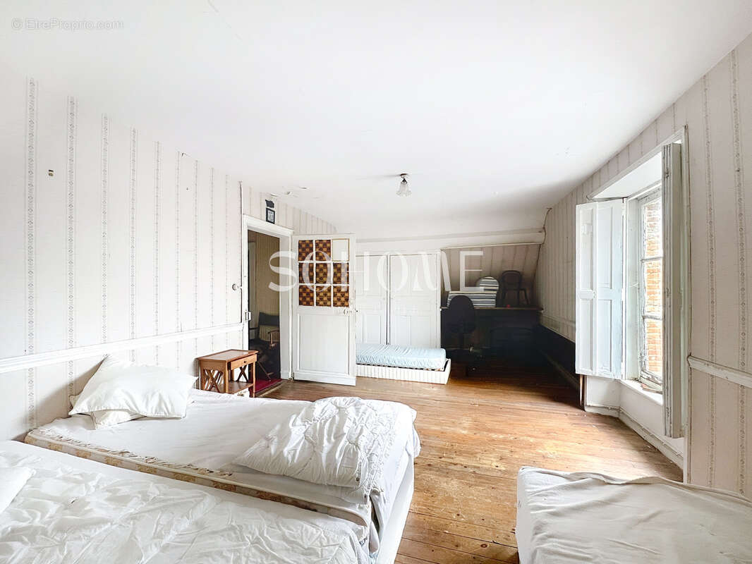 Maison à BRIENNE-SUR-AISNE