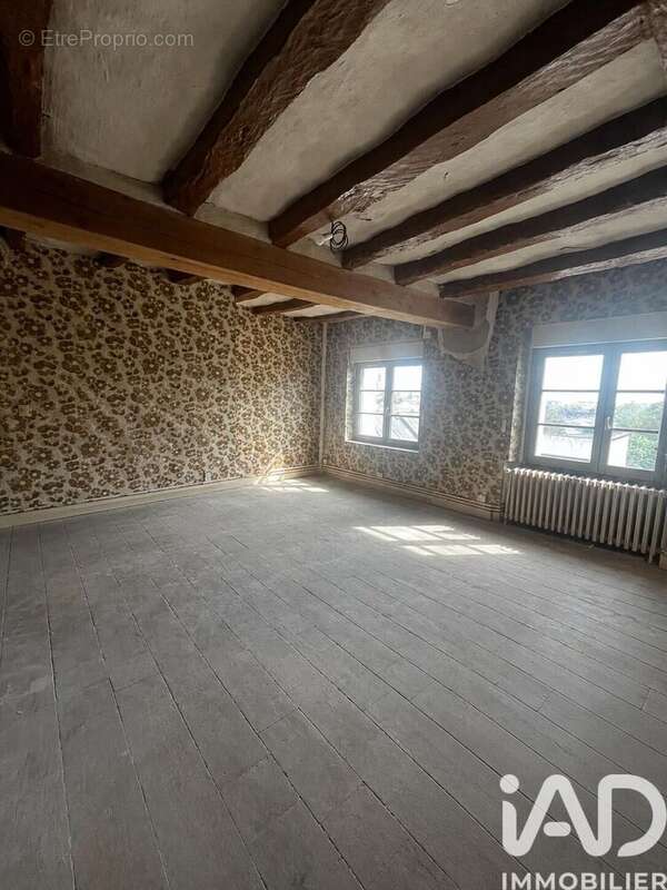 Maison 96 m² à Sainte-Maure-De-Touraine  - photo 3