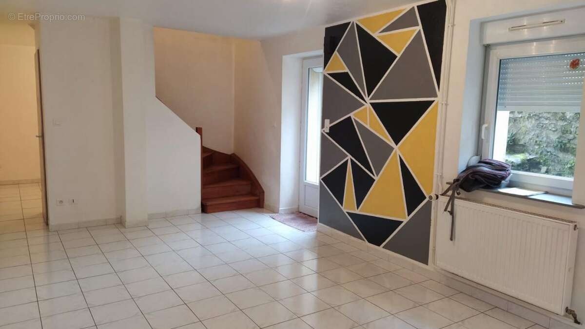 Appartement à XERTIGNY