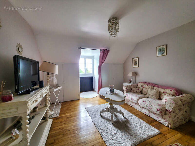 Maison à LA SOUTERRAINE