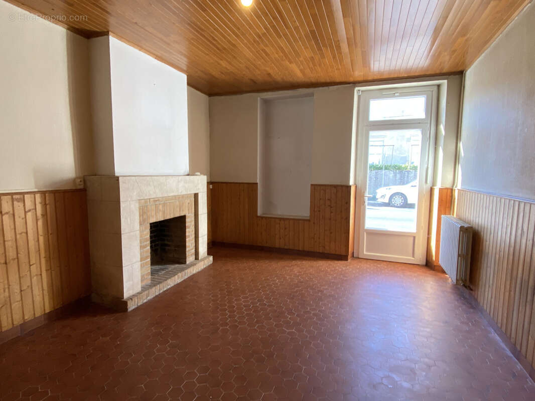 Maison à LANGON